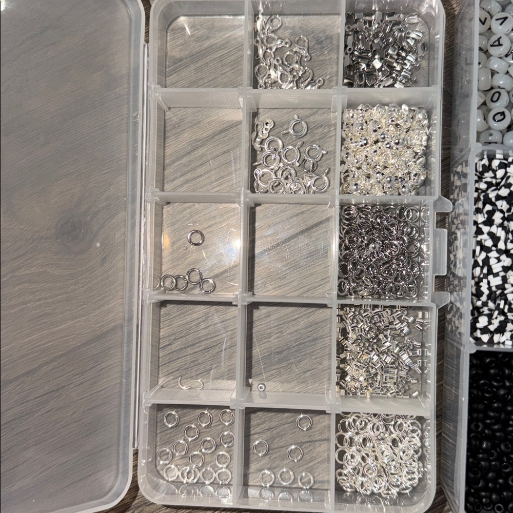 Assorted Bead Collection for Crafting - Picture 3 of 12